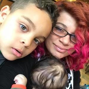 Meet your Posher, Riah